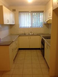 6/32 Allen Street, HARRIS PARK, NSW 2150