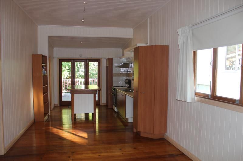 13 Caroline Street, ANNERLEY, QLD 4103
