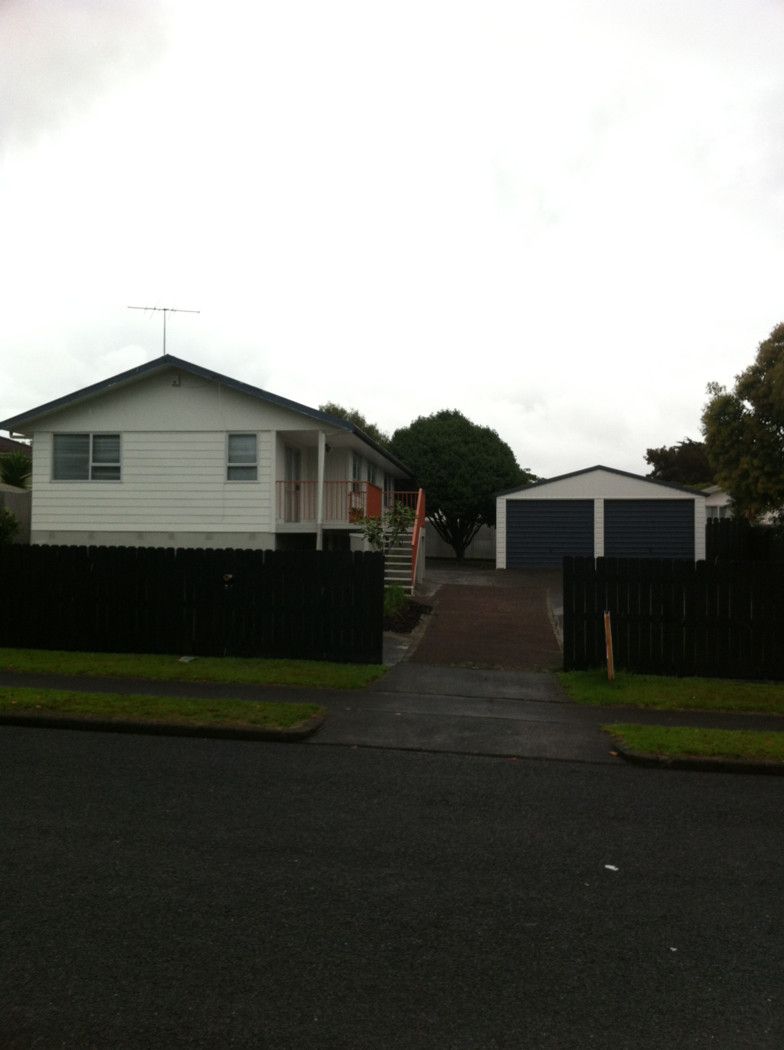 34  Moncrieff Avenue, CLENDON PARK, Manukau City