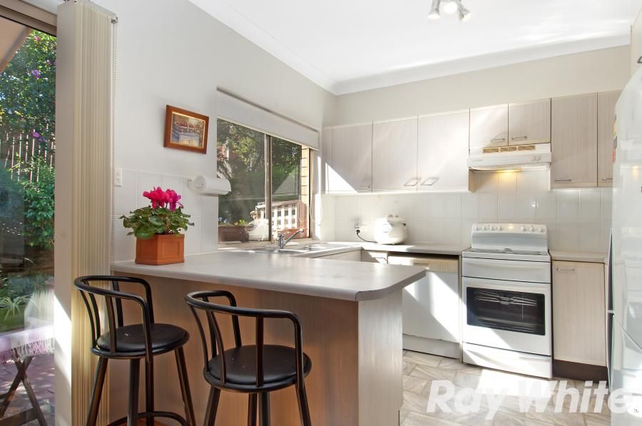 2/8A Ingleby Street, OATLANDS, NSW 2117