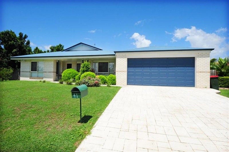 41 Col Brown Avenue, CLINTON, QLD 4680