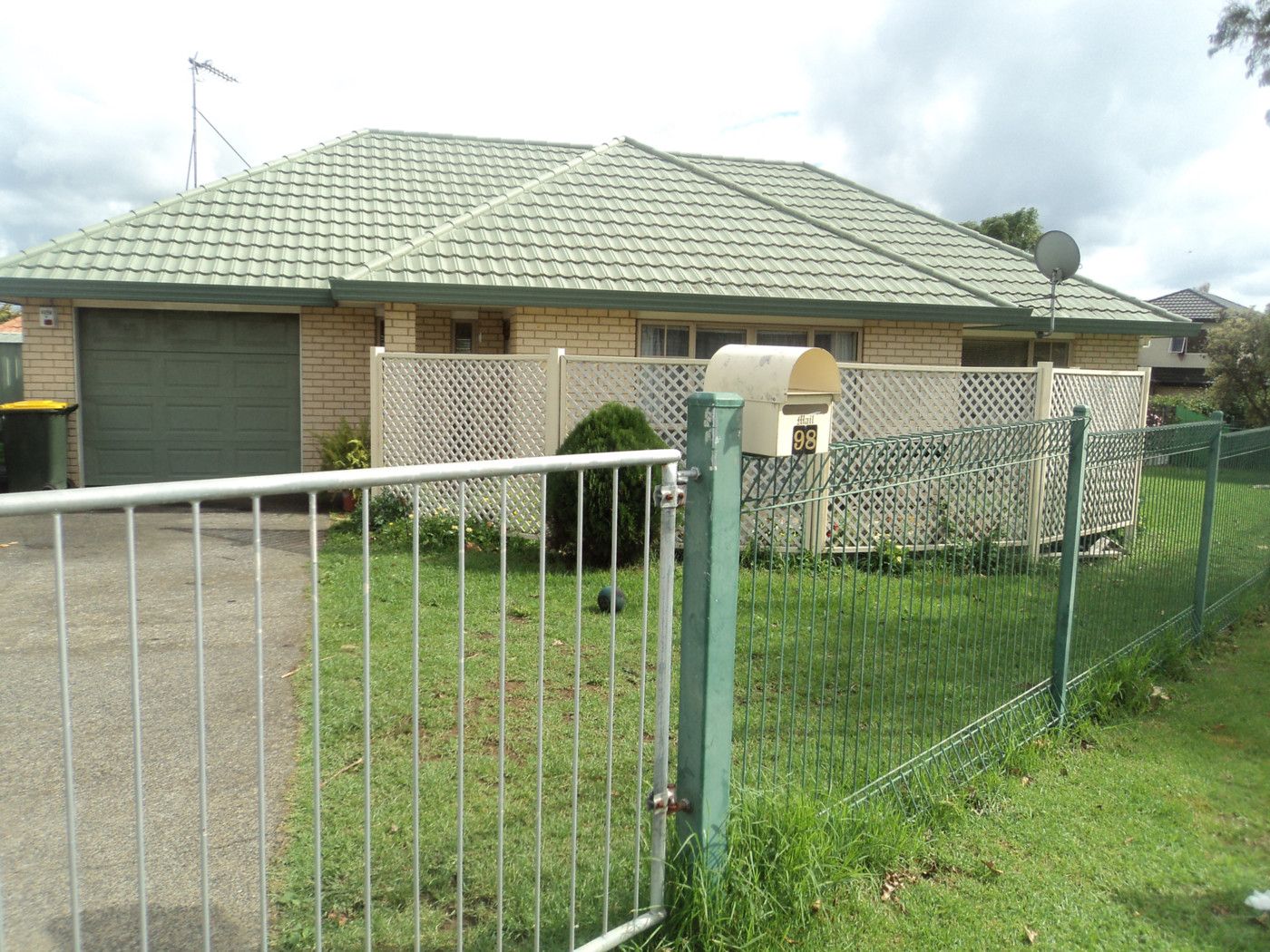 98 Gadsby Road, FAVONA, Manukau City