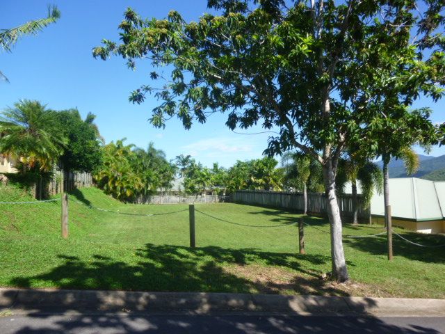 TRINITY BEACH, QLD 4879