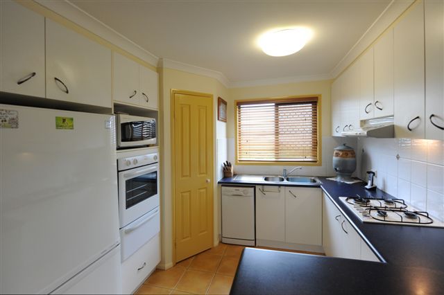 10 Batch Court, HARRISTOWN, QLD 4350