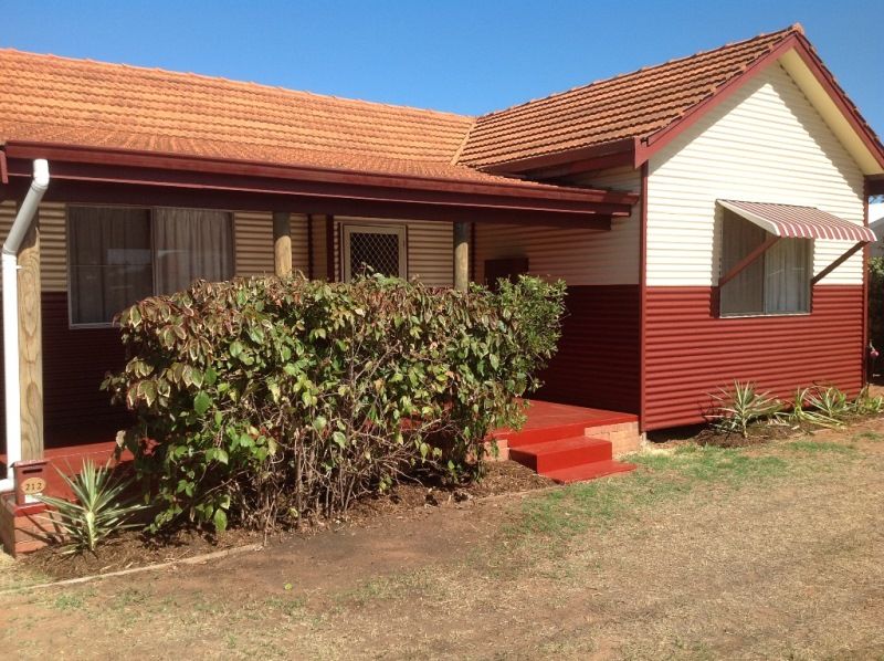 212 Place Road, WONTHELLA, WA 6530