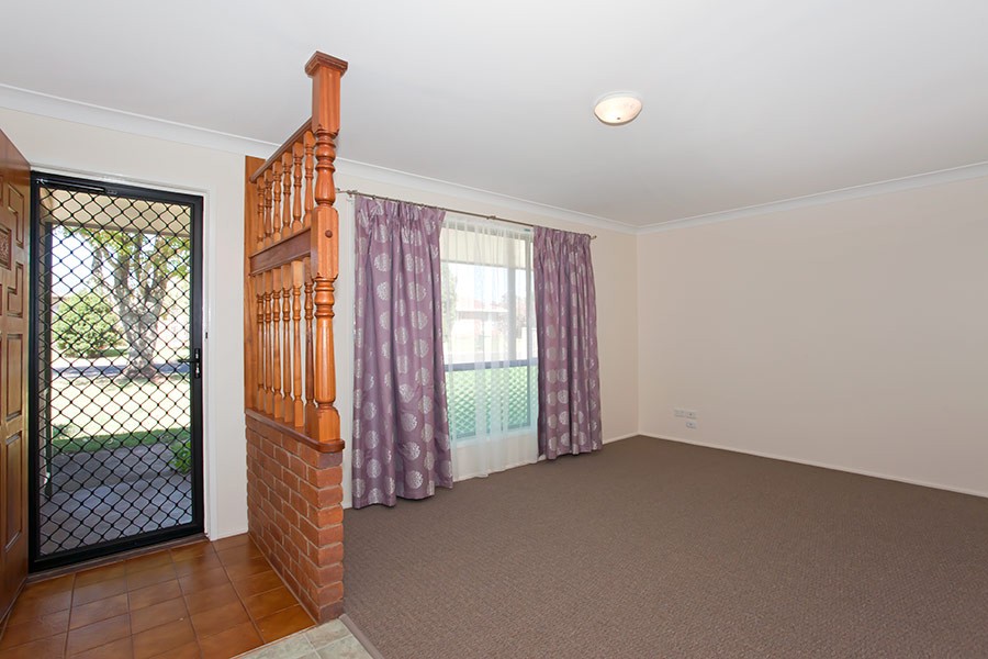 11 Westbrook Street, NEWTOWN, QLD 4350