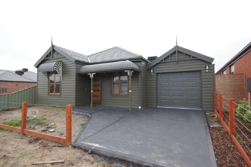 7 Silky Oak Street, PAKENHAM, VIC 3810