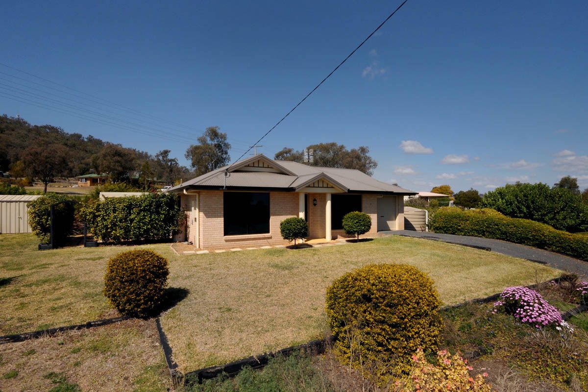82 Warkon Street, GREENMOUNT QLD 4359