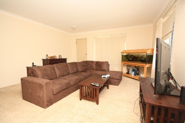 14 Honeysuckle Street, TWEED HEADS WEST NSW 2485