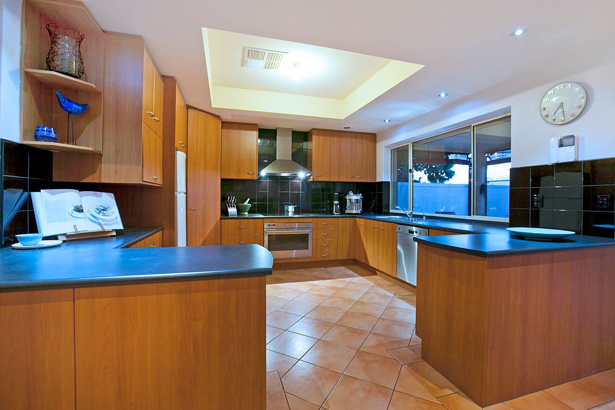 10 Olive Street, SEATON, SA 5023