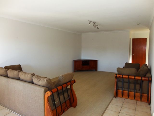 5/2 Rope Court, MERMAID WATERS, QLD 4218