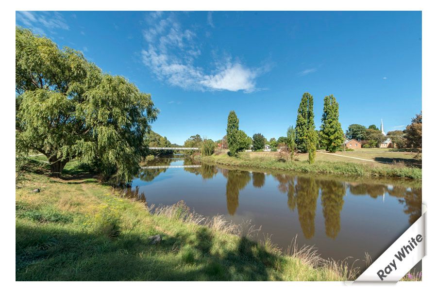 2 Mowatt Street, QUEANBEYAN NSW 2620