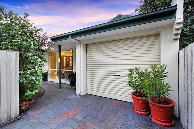 2/3 Mimosa Avenue, OAKLEIGH SOUTH, VIC 3167