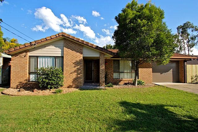 21 Foxton Street, BUNDAMBA, QLD 4304