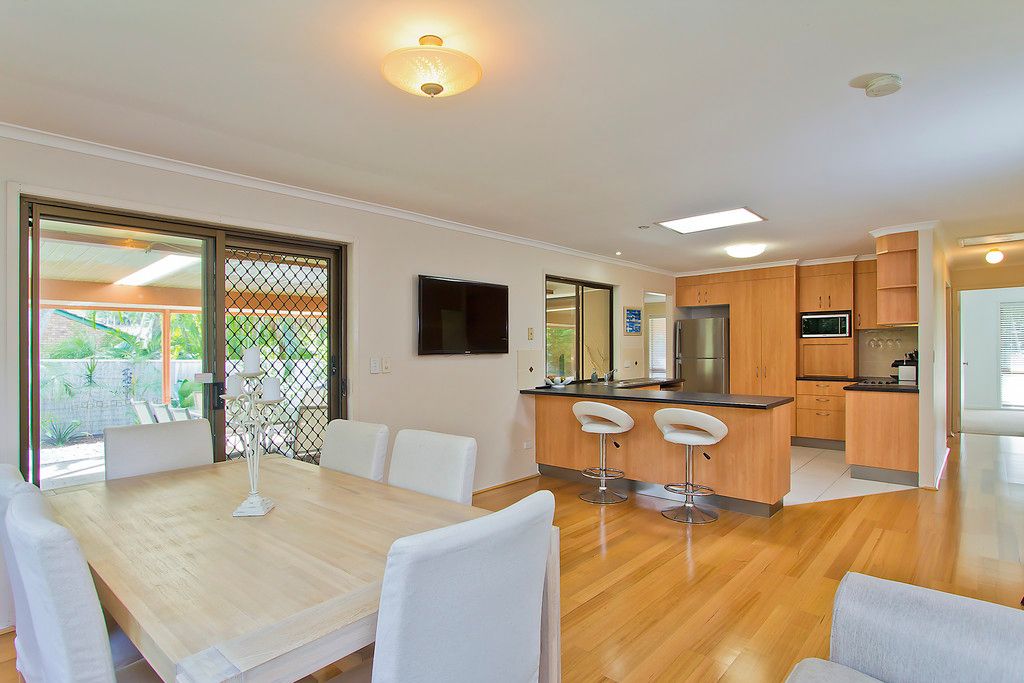 81 Ware Drive, CURRUMBIN WATERS QLD 4223