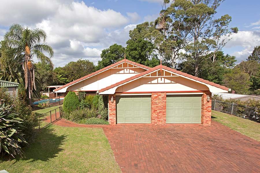 14 Sirron Street, BLUE MOUNTAIN HEIGHTS, QLD 4350