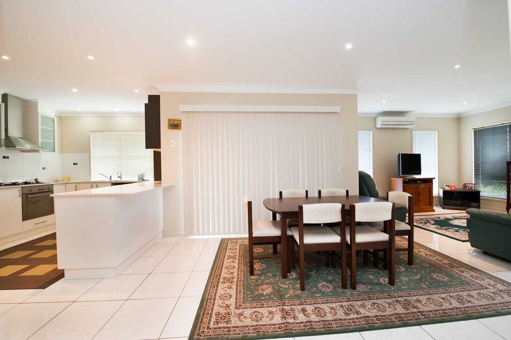Unit 1/3 Fuschia Street, Middle Ridge, QLD 4350