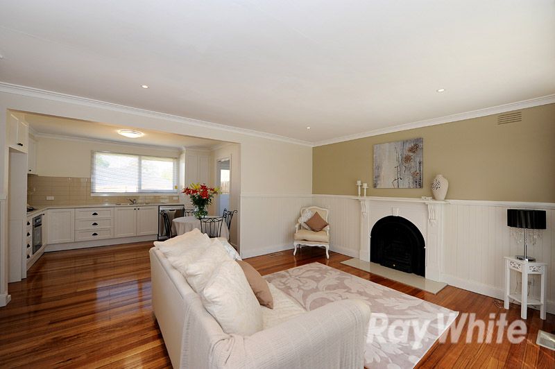 1/33 Elton Road, FERNTREE GULLY, VIC 3156