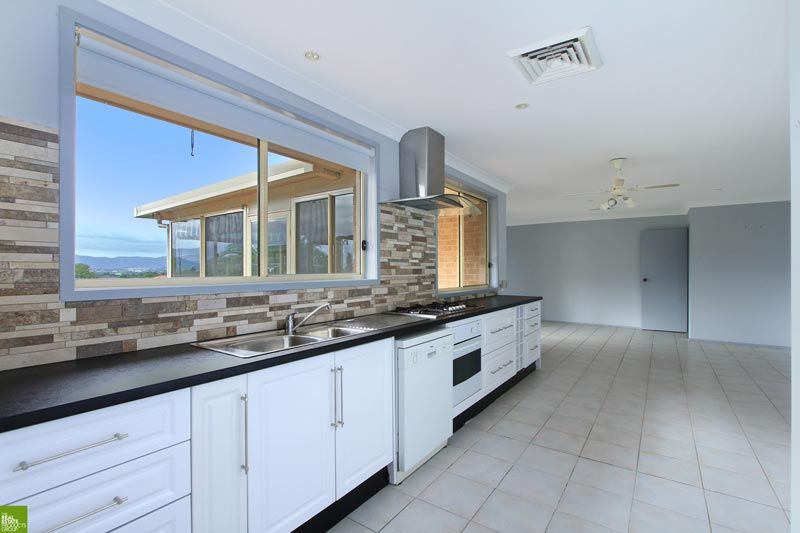 14 Ashburton Drive, ALBION PARK, NSW 2527