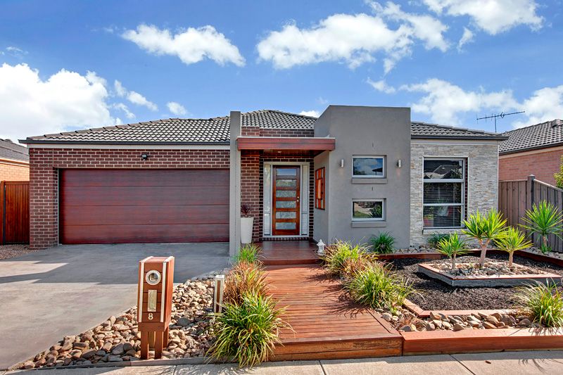 8 Palazzo Terrace, MERNDA VIC 3754