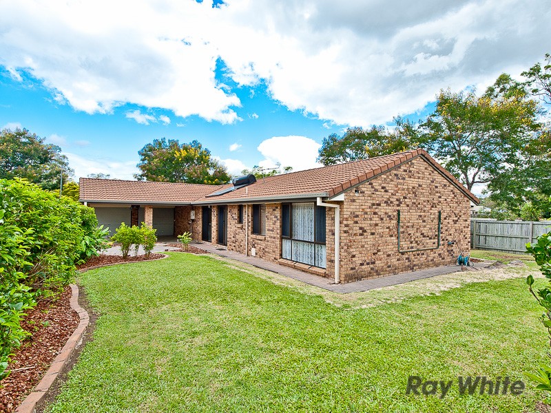 2 Elm Crescent, BRACKEN RIDGE, QLD 4017