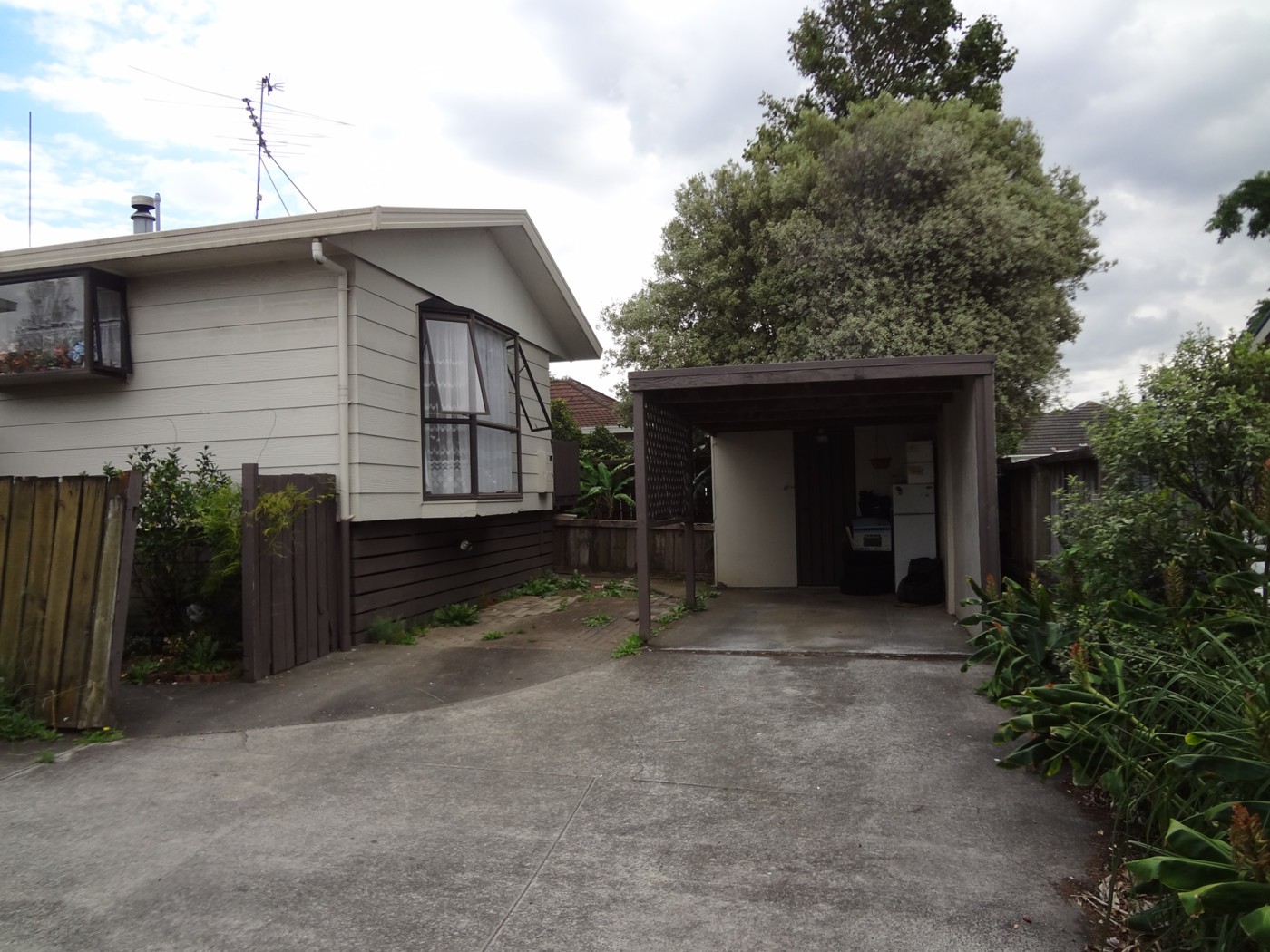 8c Ashlynne Avenue, PAPATOETOE, Manukau City