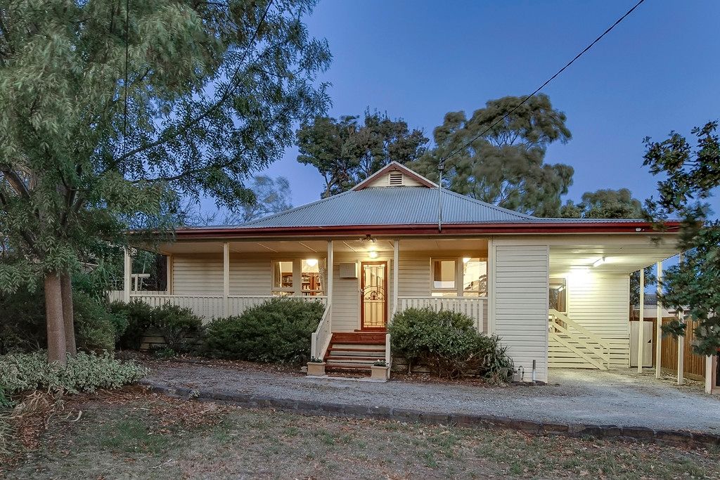 55 Commercial Road, FERNTREE GULLY VIC 3156