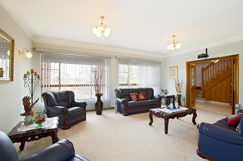 3 Eden Place, BOSSLEY PARK, NSW 2176