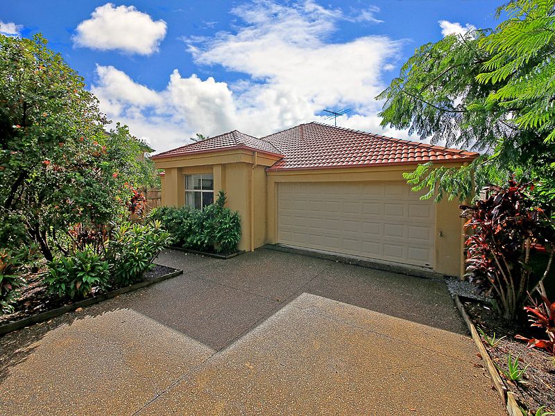 5 Mast Court, REDLAND BAY QLD 4165