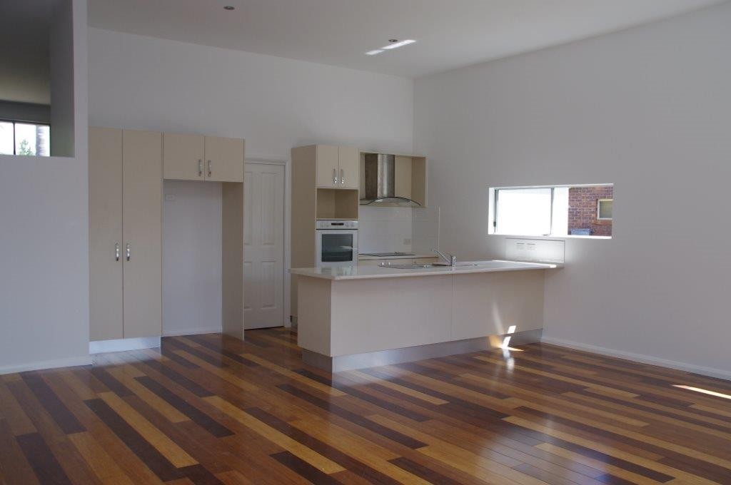 TAREE, NSW 2430