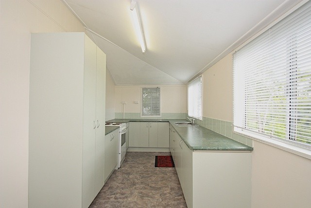 28 Moffatt Street, IPSWICH, QLD 4305