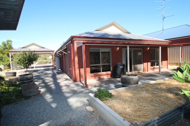 9 Rocky Glen Court, CLARE, SA 5453