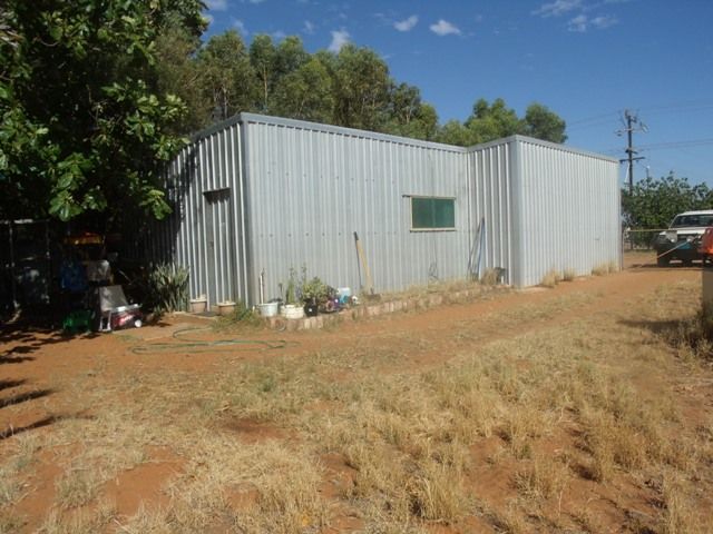 325 Robinson Street, CARNARVON WA 6701