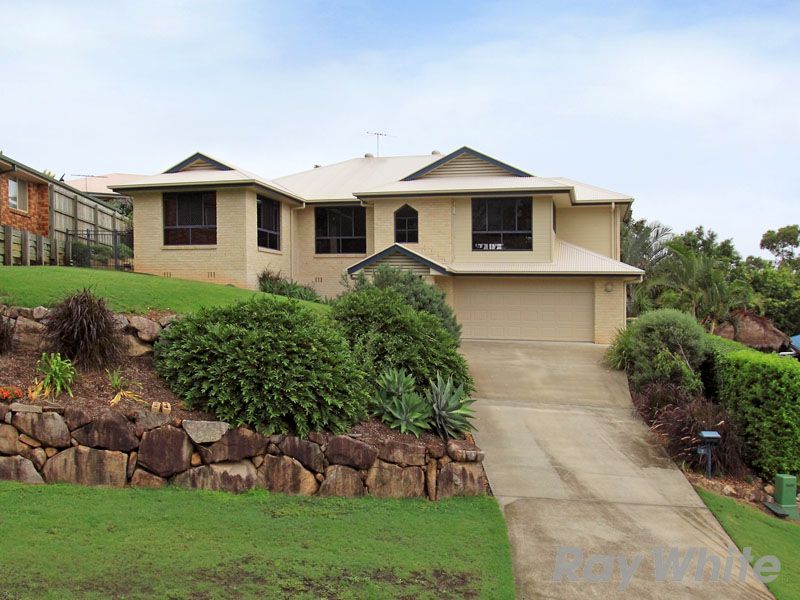 6 Meilland Court, EATONS HILL, QLD 4037