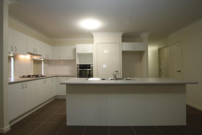 56 Caspian Parade, WARNER, QLD 4500