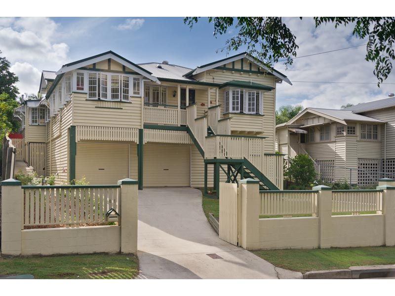 81 Amarina Avenue, Ashgrove, QLD 4060