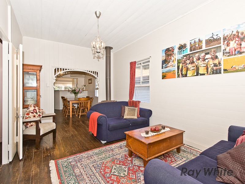 57 Connaught Street, SANDGATE, QLD 4017