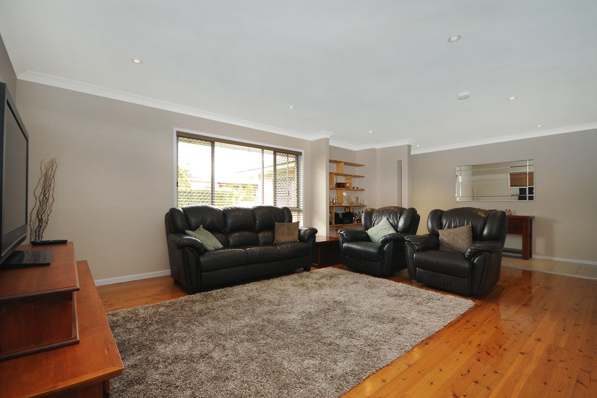 13 Winifred Street, South Toowoomba, QLD 4350
