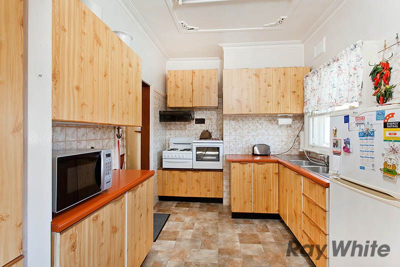 13 Richmond Street, BANKSIA, NSW 2216