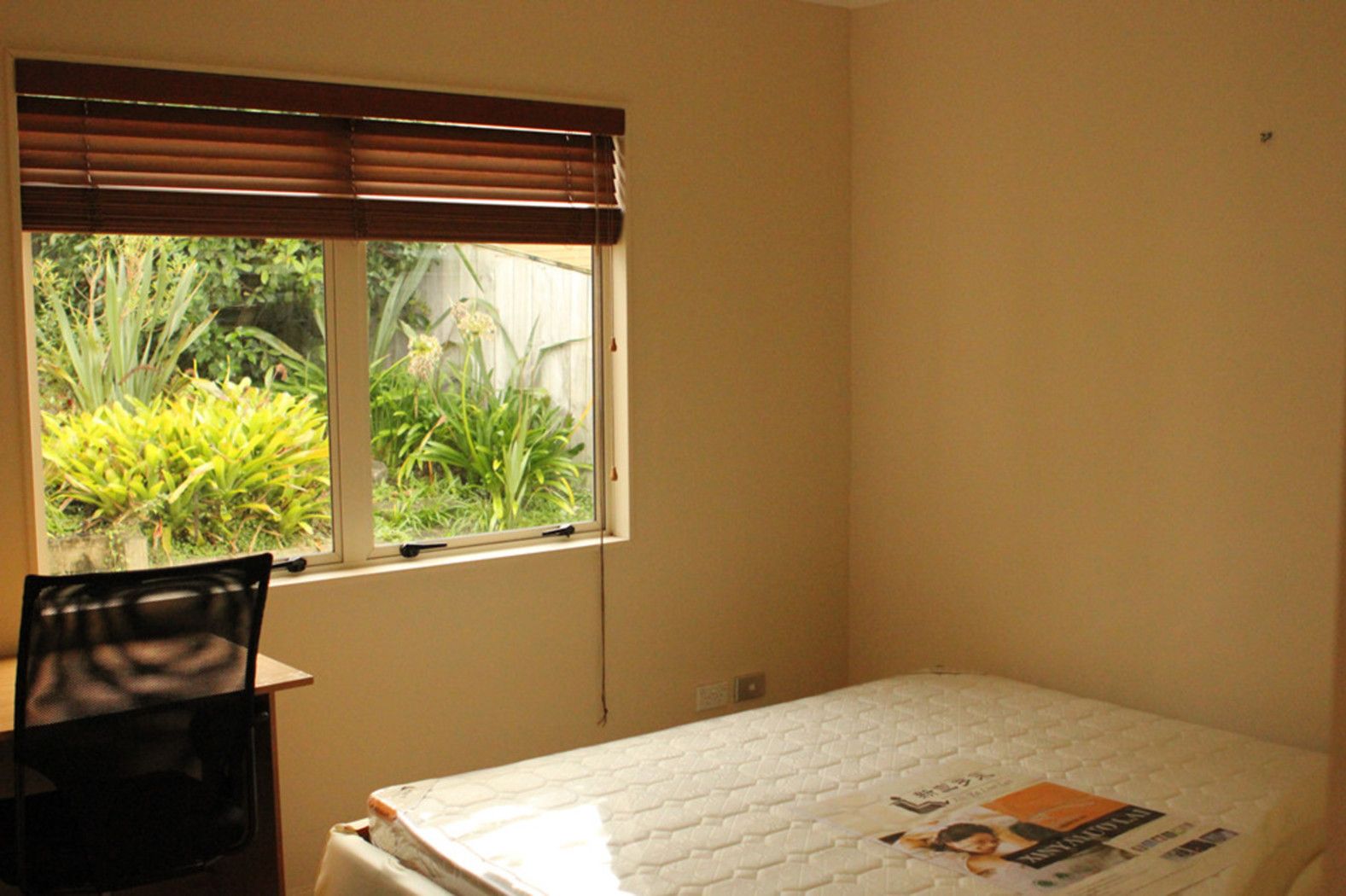 7 Errigal Close, PINEHILL, North Shore City