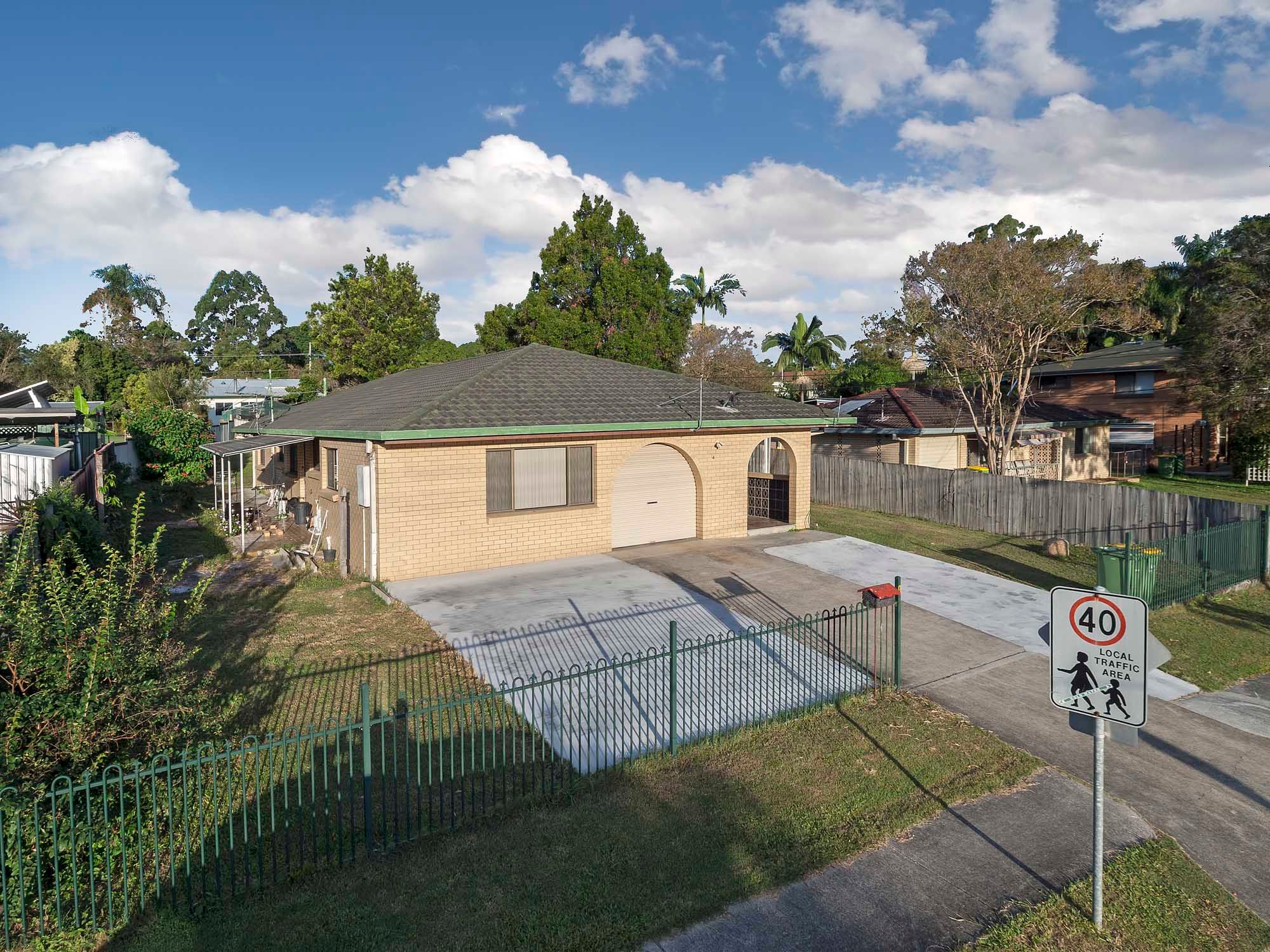 4 DELSIA Street, ROCHEDALE SOUTH, QLD 4123