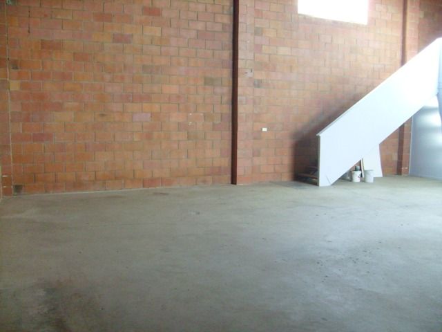 LOGANHOLME, QLD 4129