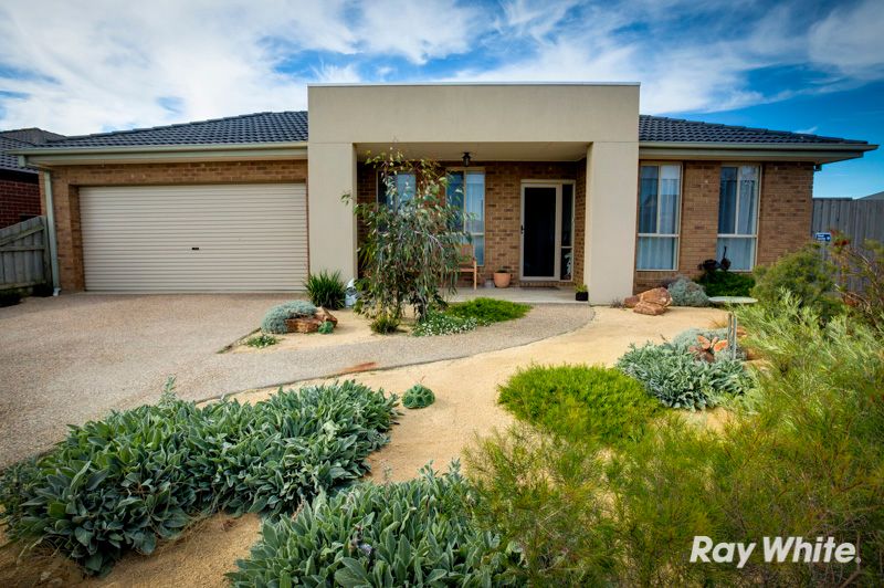 9 Supreme Close, KOO WEE RUP, VIC 3981