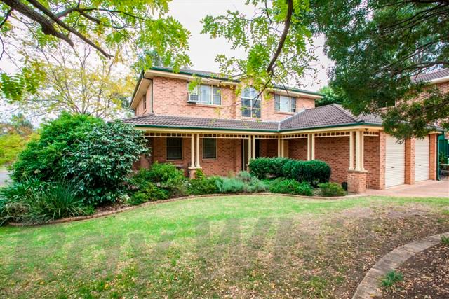 14 Stewart Place, GLENMORE PARK, NSW 2745
