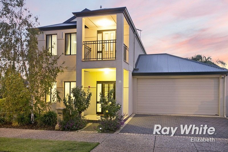 2 Oriole Walk, MAWSON LAKES SA 5095