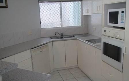 TRINITY BEACH, QLD 4879