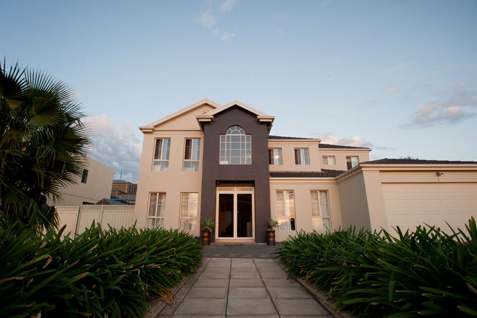 2 Waterview Crescent, GULFVIEW HEIGHTS SA 5096