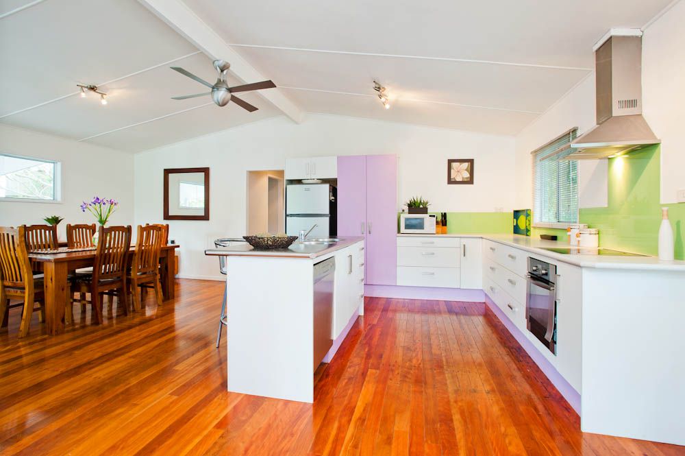 32 Hector Road, HOLLAND PARK QLD 4121
