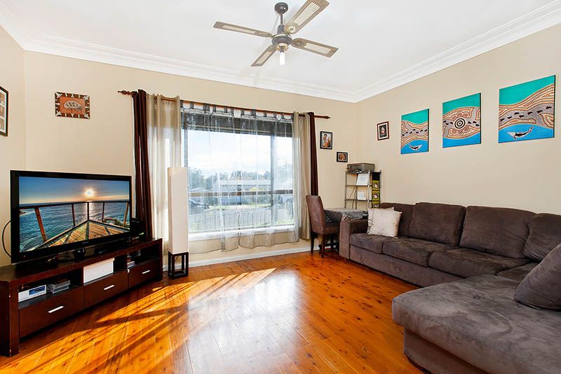 8 Jason Avenue, BARRACK HEIGHTS, NSW 2528