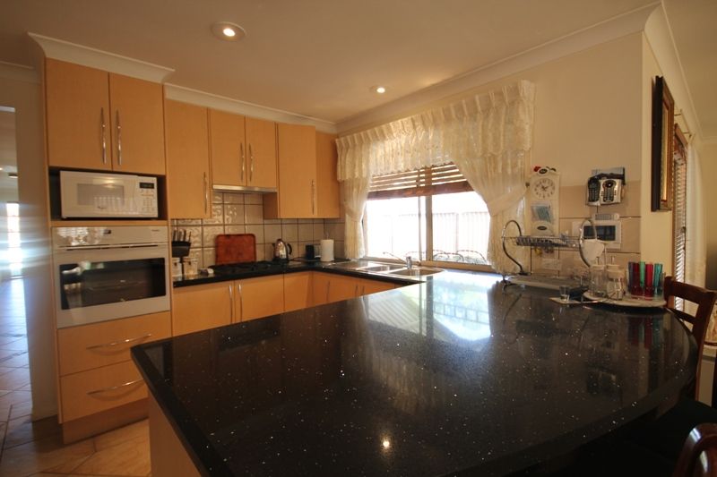CECIL HILLS, NSW 2171